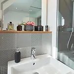 Julie's Apartament