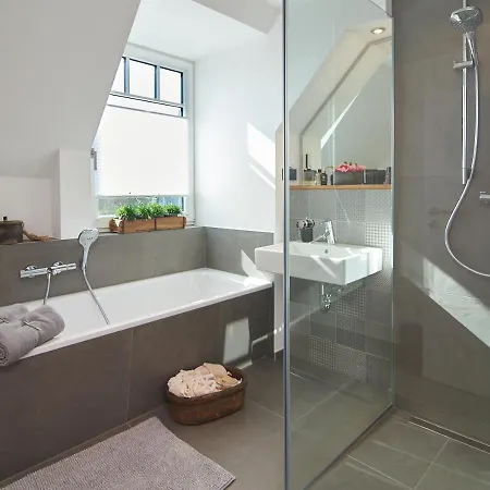 Julie's * Niendorf (Timmendorfer Strand)